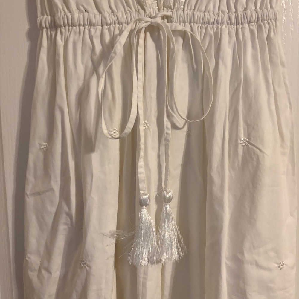 eShakti White Cotton Embroidered Maxi Dress Sleeveless Tassel Tie Pockets Size 8 - Picture 4 of 8